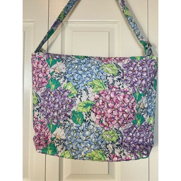 VERA BRADLEY HOBO SHOULDER BAG - HAPPY HYDRANGEAS - Picture 5 of 8